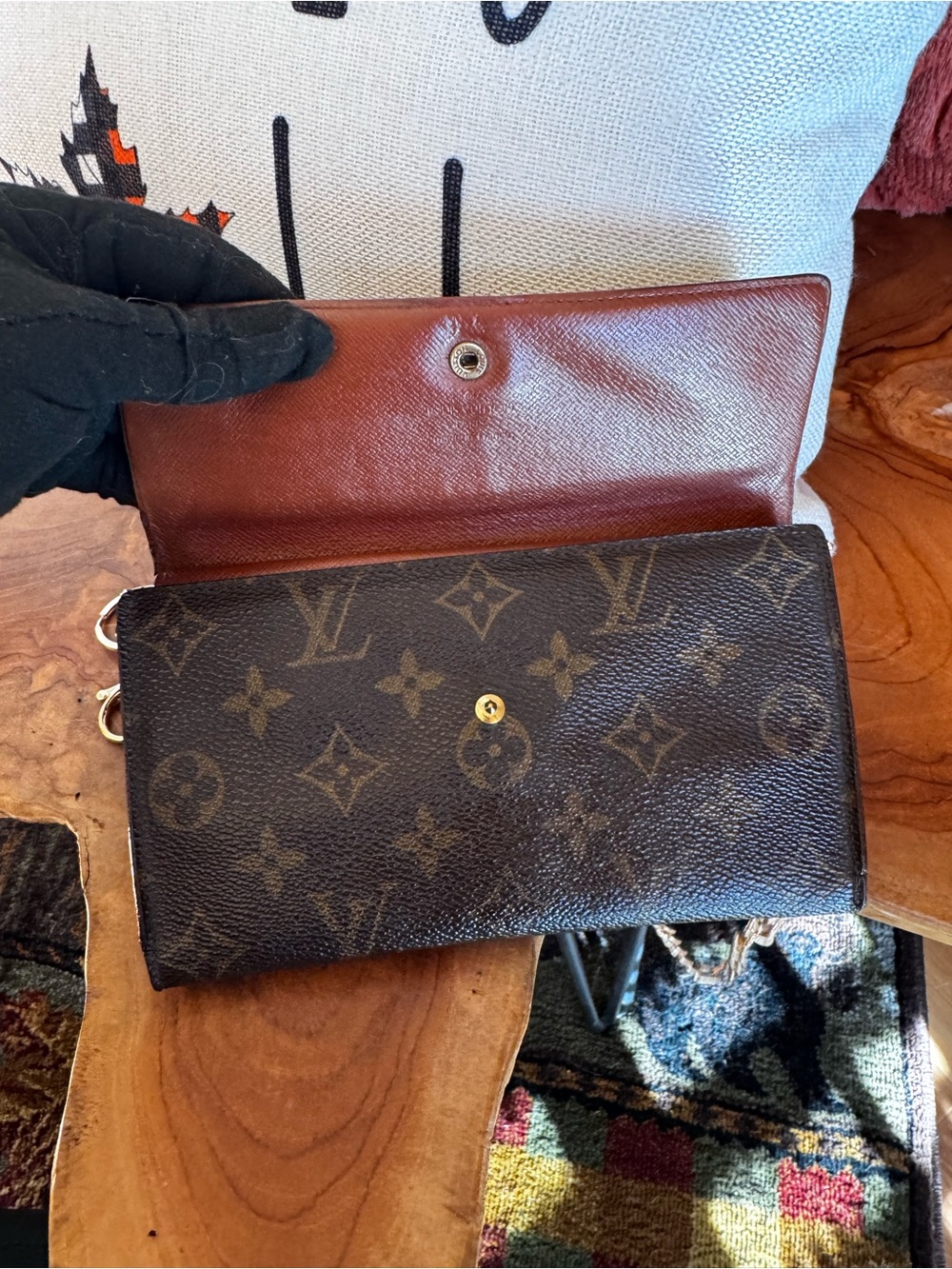 Just in 🔥Louis Vuitton
Monogram
Porte Trésor International wallet converted - Picture 7 of 15